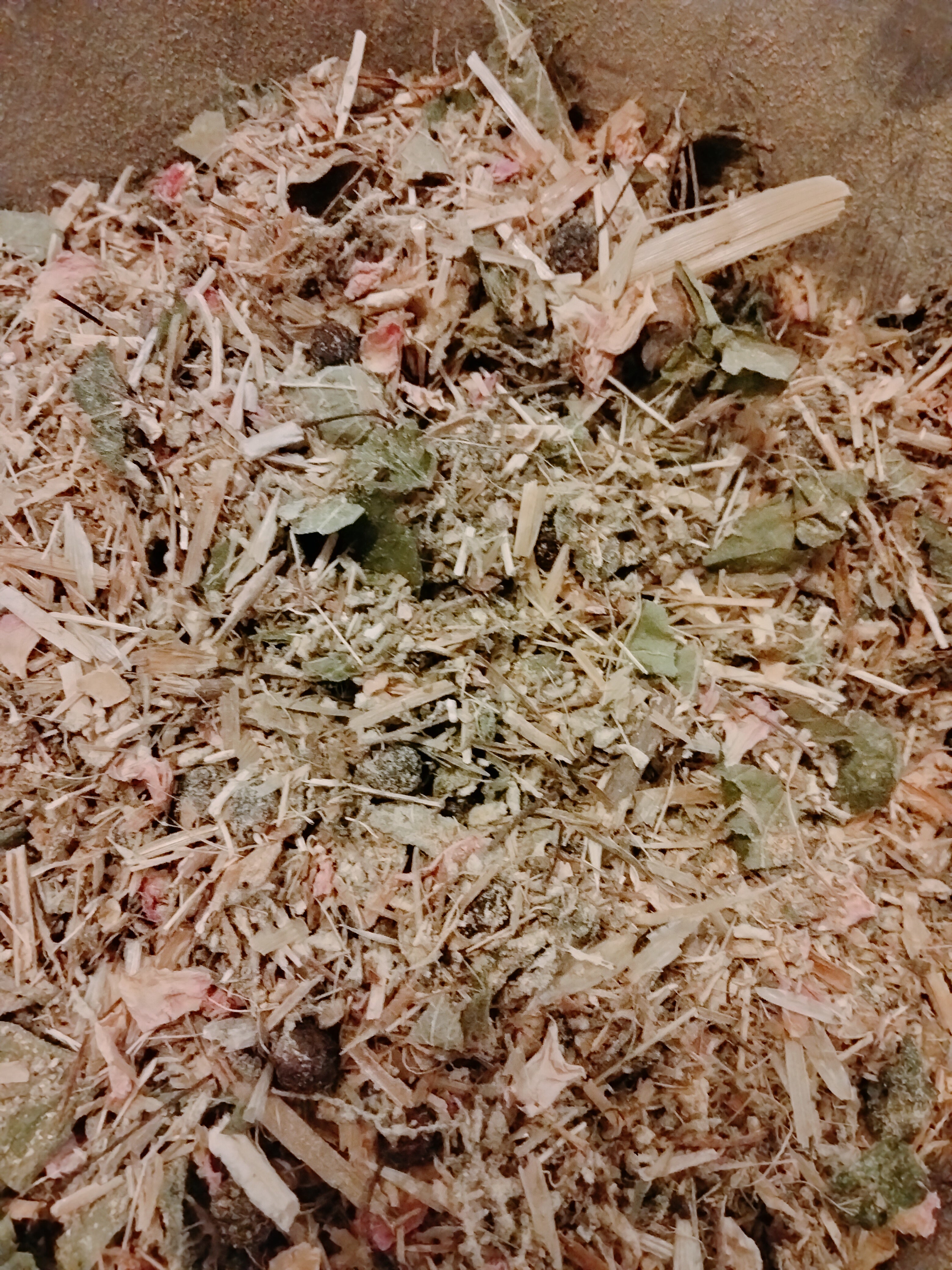 Uplifting tea (can also be used as a Sexy time tea!) Organic